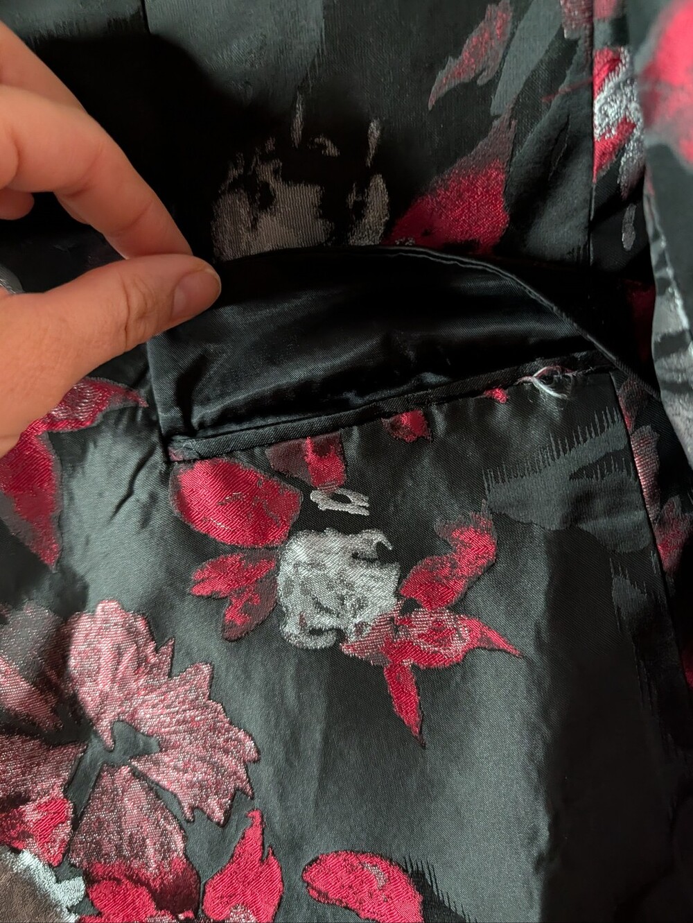 Men’s L Black Red Floral Jacquard Blazer Rose Brocade Tuxedo Dinner Jacket - Picture 5 of 7